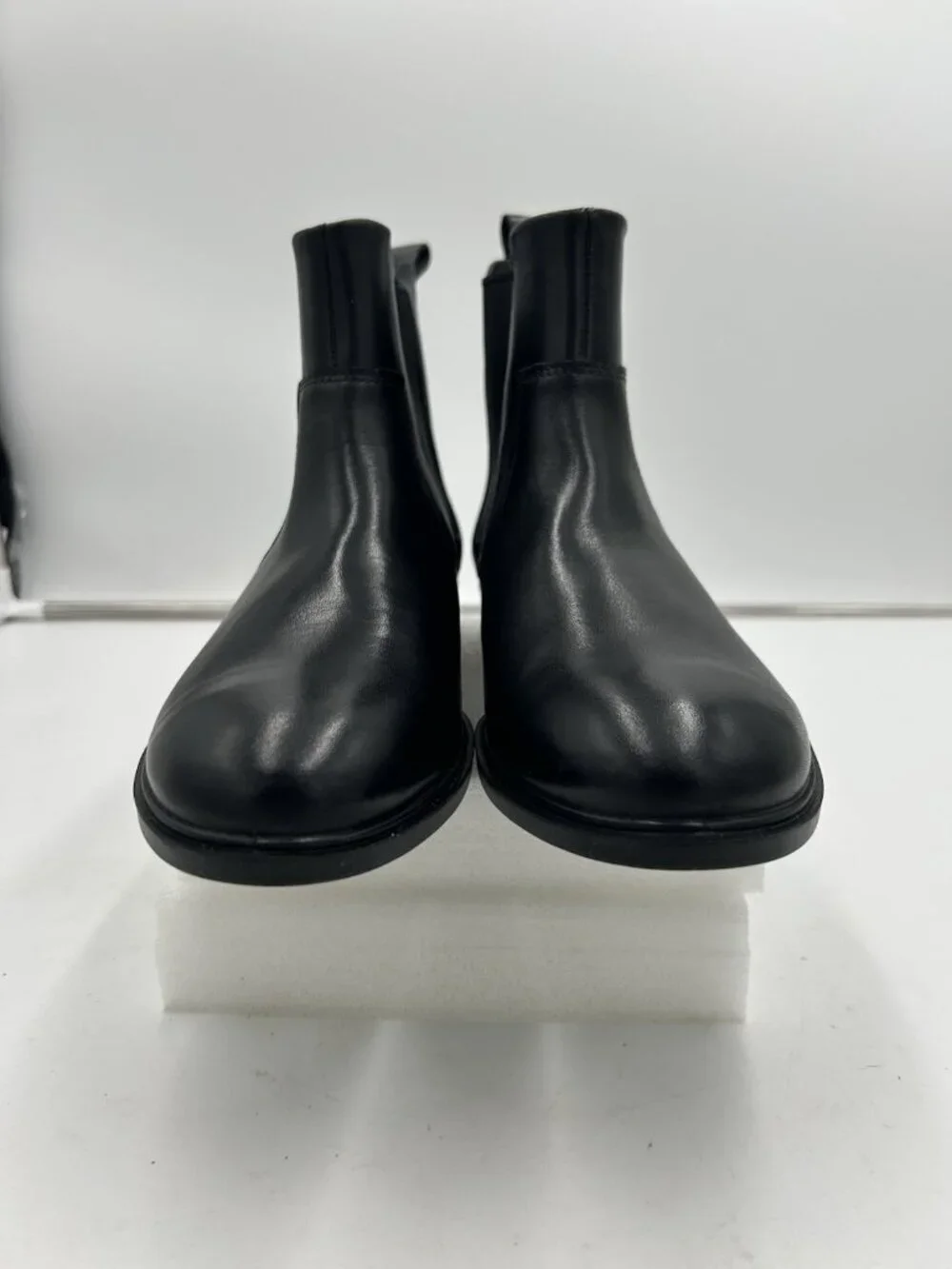 ECCO Women's Touch 15 Chelsea Black Leather Boots Size EUR 40 US 9-9.5 NEW
